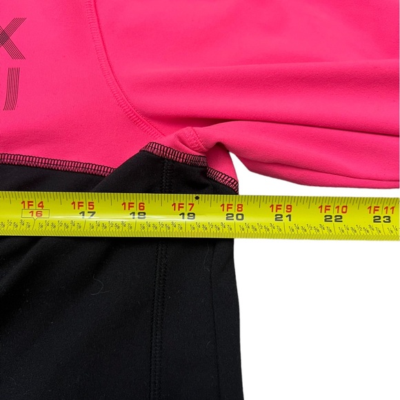 Victoria’s Secret sport medium zip up jacket - Picture 7 of 8